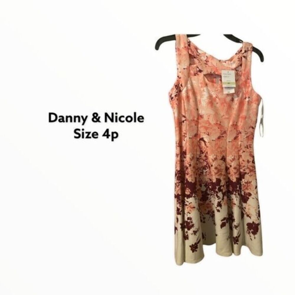 DANNY & Nicole Sleeveless Floral Dress